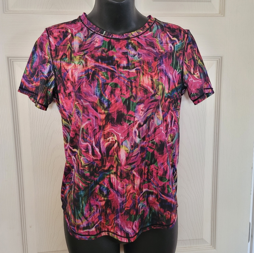 Lululemon High Neck Running Training T-ShirtHyper Flow Pink Multi size 4